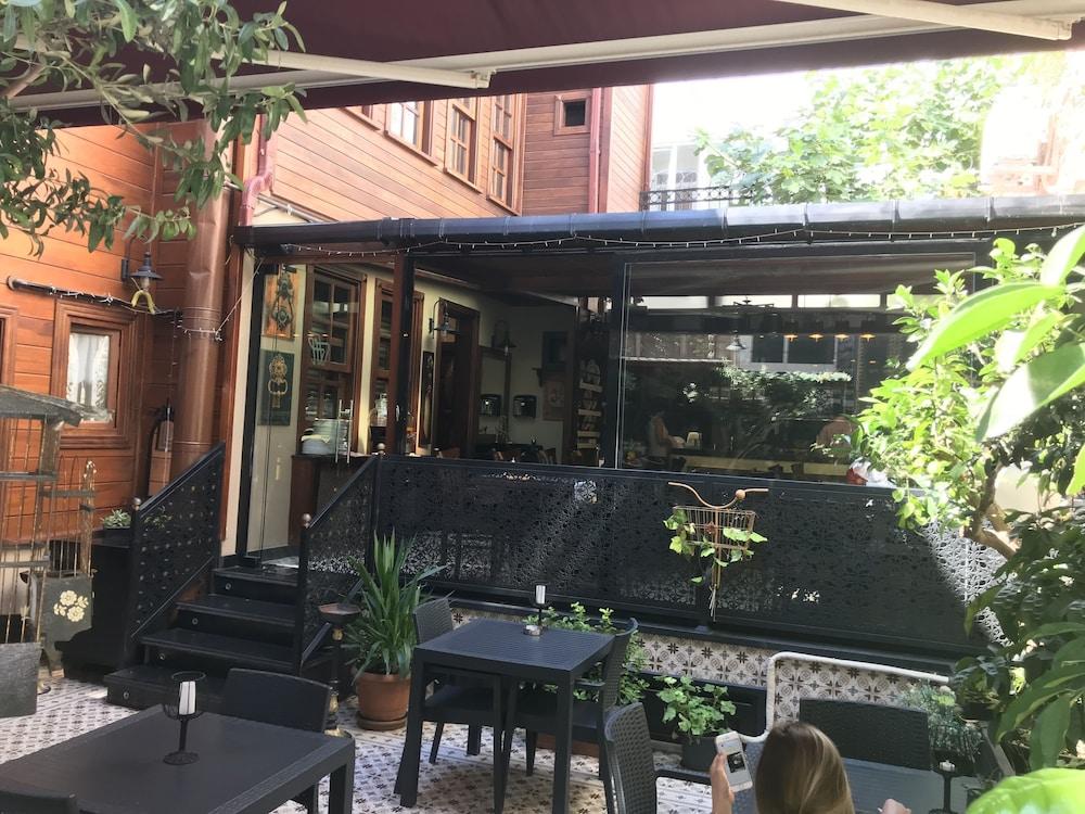 Ferman Konak Hotel-Special Category Истанбул Екстериор снимка